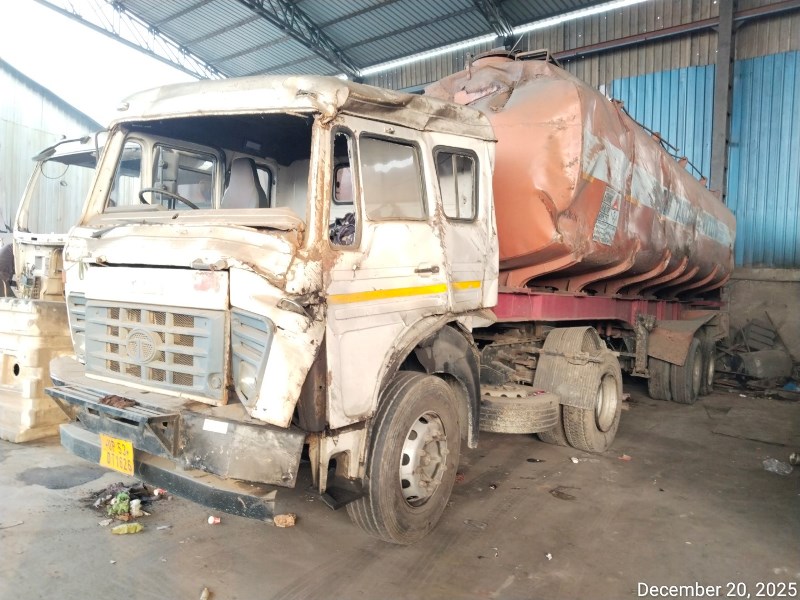 TATA LPS 4018 TANKER